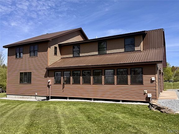 4th image of 4377 Meyer Rd