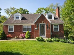 1160 Leaside Dr, Pittsburgh, PA 15207