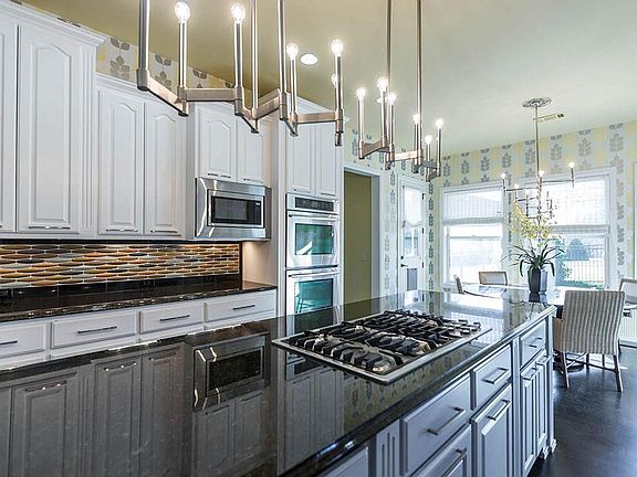 3rd image of 5376 Cordell Dr