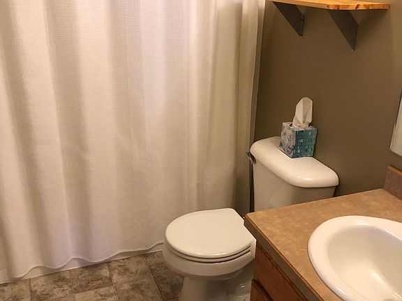 5th image of 4281 W Babcock St