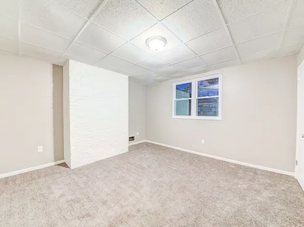 22 - 52 Ruth, 52 Ruth St #3, Pittsburgh, PA 15211