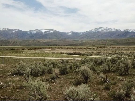 2nd image of 4 Lower Starr Valley Rd