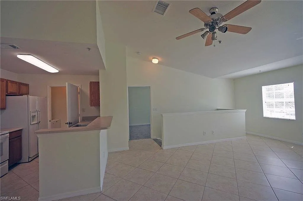 Annual Rental - Vanderbilt Place-Camden Cove 2 Bed / 2 Bath — Photo 1