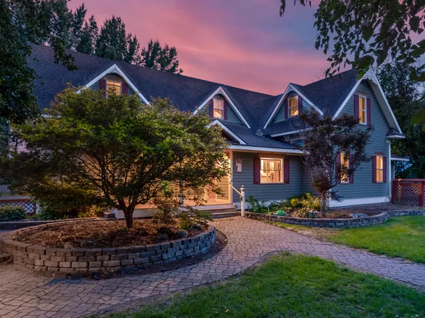 903 W King St, Chewelah, WA 99109