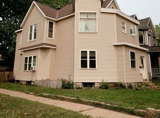 1173 Edgerton St, Saint Paul, MN 55130