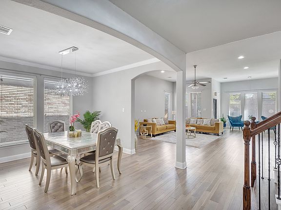 5th image of 8701 Tutbury Pl
