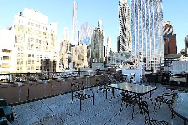 1st image of 343 W 51st St APT 2C