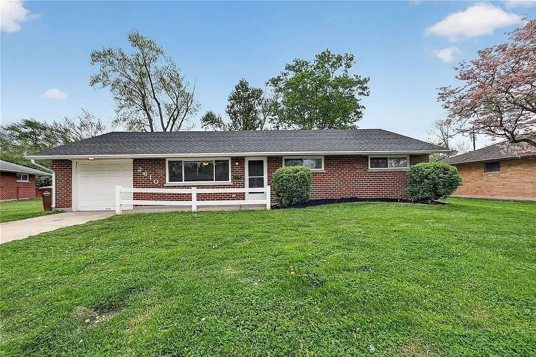 3 bed, 1368 sqft, $1,900 — Photo 4