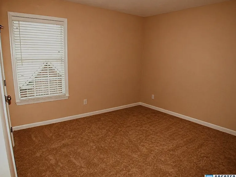 3rd bedroom - 2nd floor