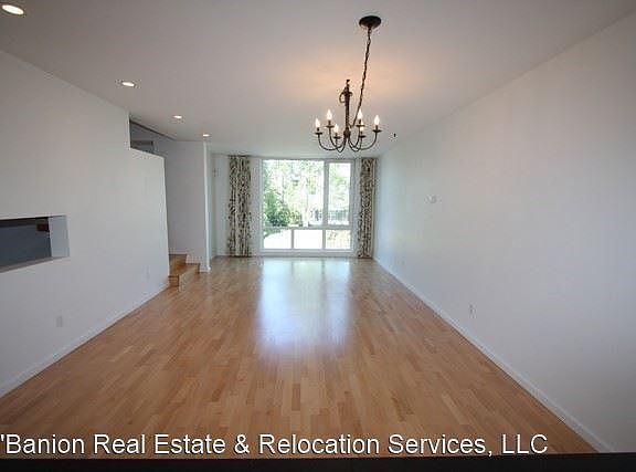 5th image of 5201 E Northern Lights Blvd Unit 6S