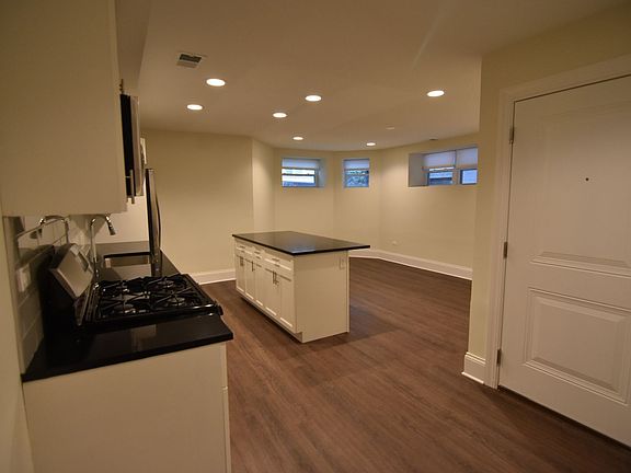 4th image of 3538 N Fremont St #3538