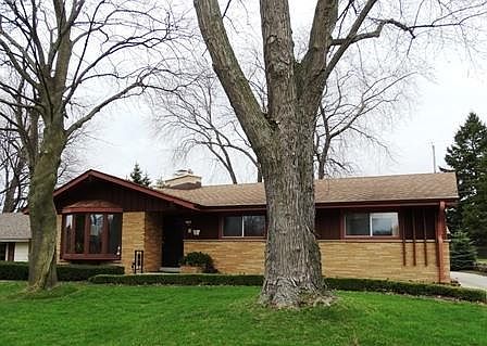 2nd image of 1709 Poplar Ave
