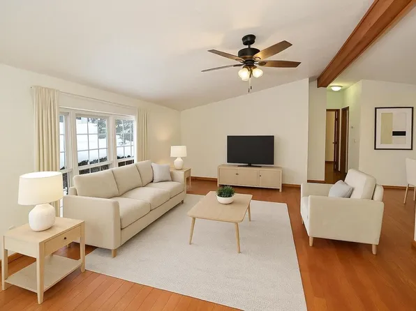 W5879 Arbor Road, Fort Atkinson, WI 53538