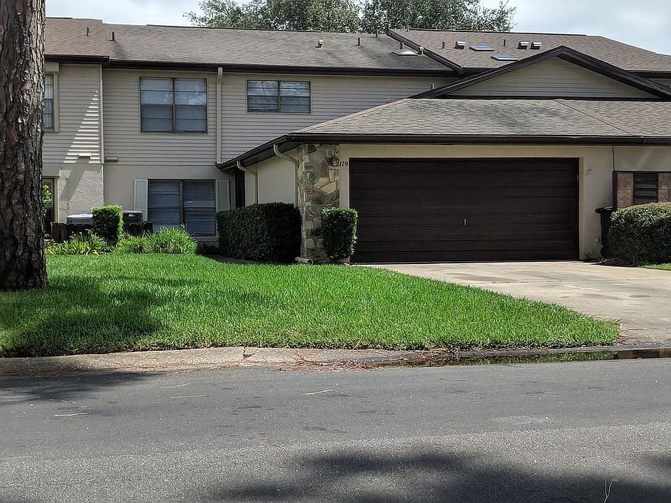 1st image of 119 Deer Lake Cir