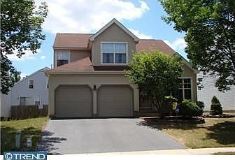1st image of 24 Bailly Dr