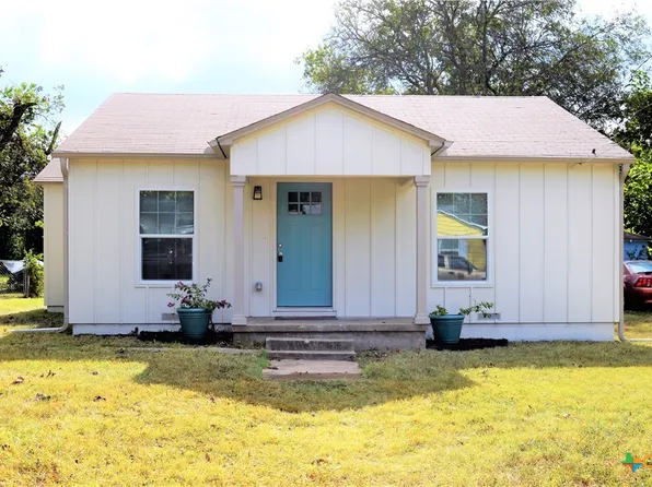 1009 S 45th St, Temple, TX 76504