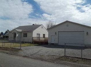 8210 E Grace Ave, Spokane Valley, WA 99212