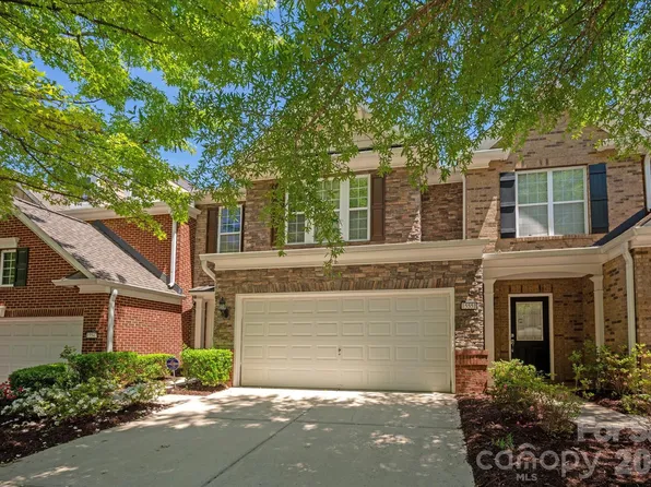 15551 Canmore St, Charlotte, NC 28277