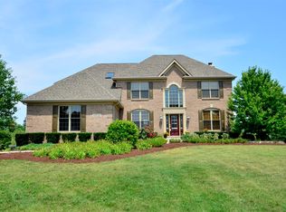 40W930 Campton Trail Rd, St Charles, IL 60175