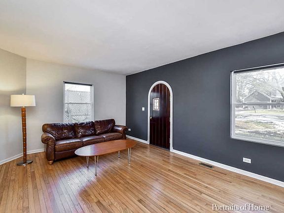 2nd image of 3S180 Home Ave