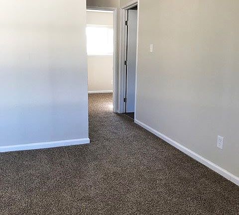 4th image of 2401 Marconi Ave APT 27