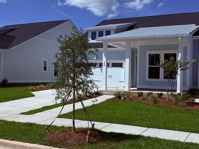 209 Citrus Dr — Photo 3