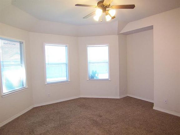 4th image of 3475 Somerset Ln