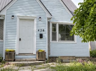 428 Thorold Rd #1, Welland, ON L3C 3W6