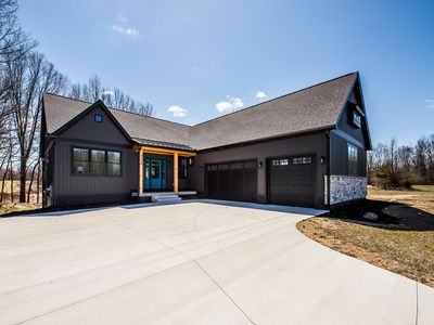 5215 Grande View Ln, Jackson, MI, 49201