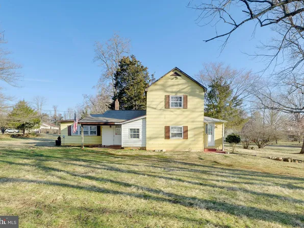 10288 Fayettesville Rd, Bealeton, VA 22712