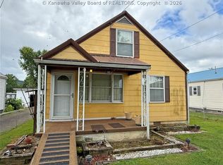 205 Marshall Ave, Dunbar, WV 25064