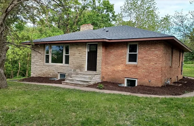 11801 Minnetonka Blvd