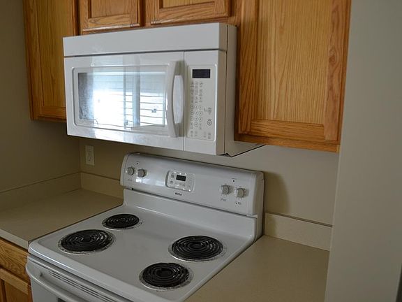 4th image of 146 Southwinds Dr