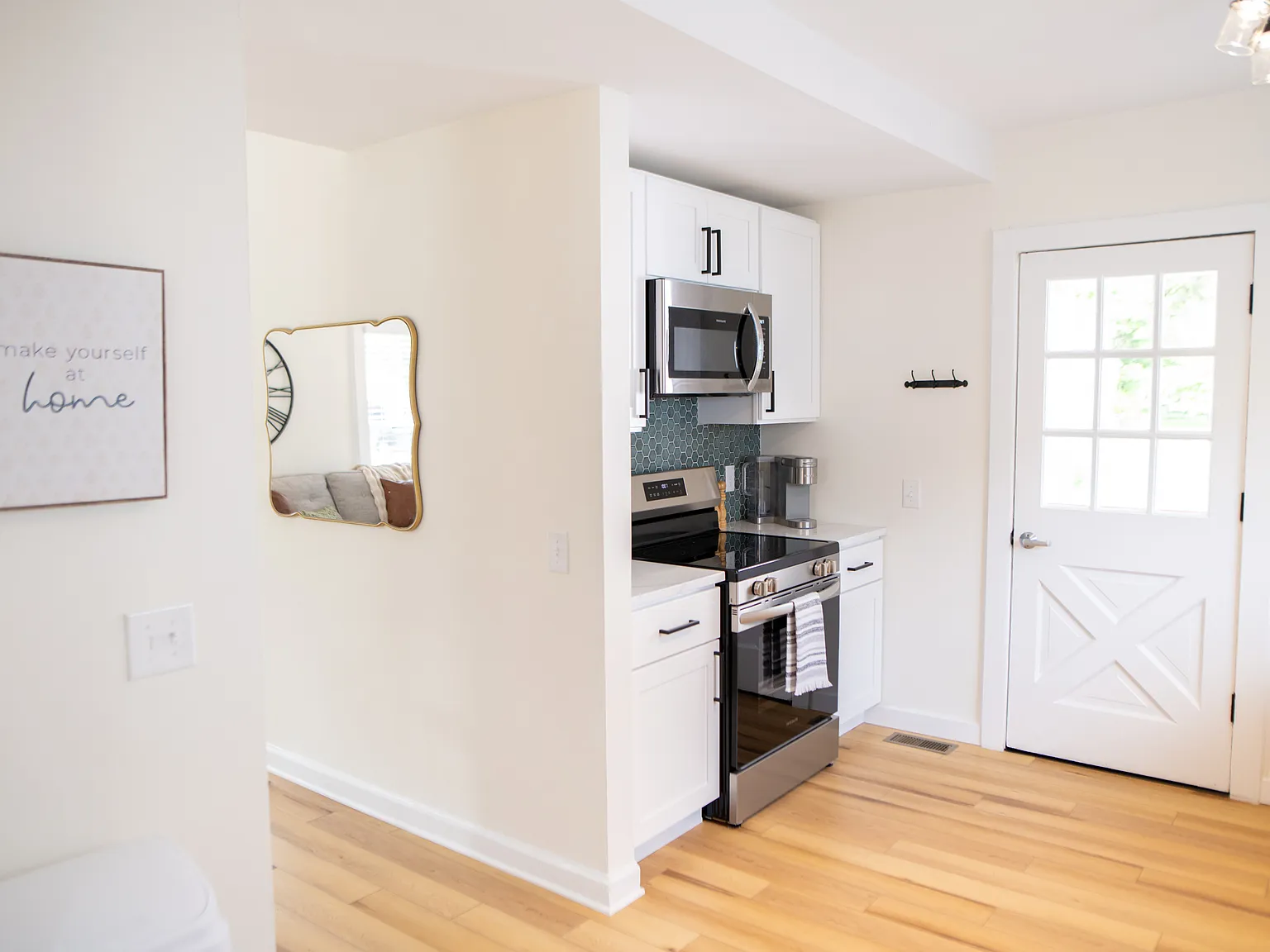 365 Norwood St — Photo 4