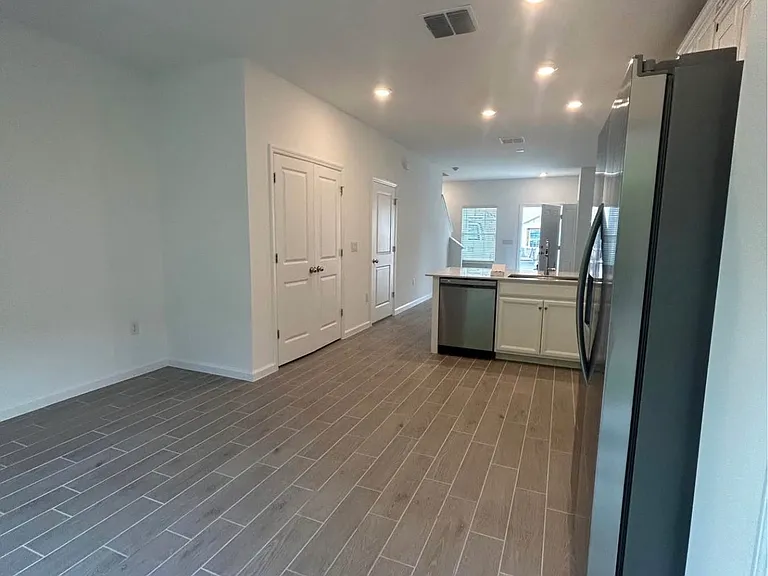 3409 SW 34th Avenue Cir #3 — Photo 5