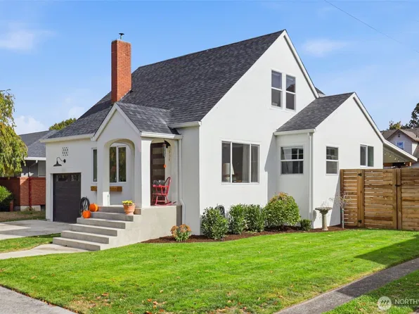 954 Park Street, Woodland, WA 98674