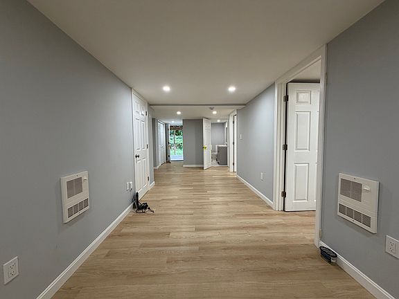 4th image of 801 Granite St #3