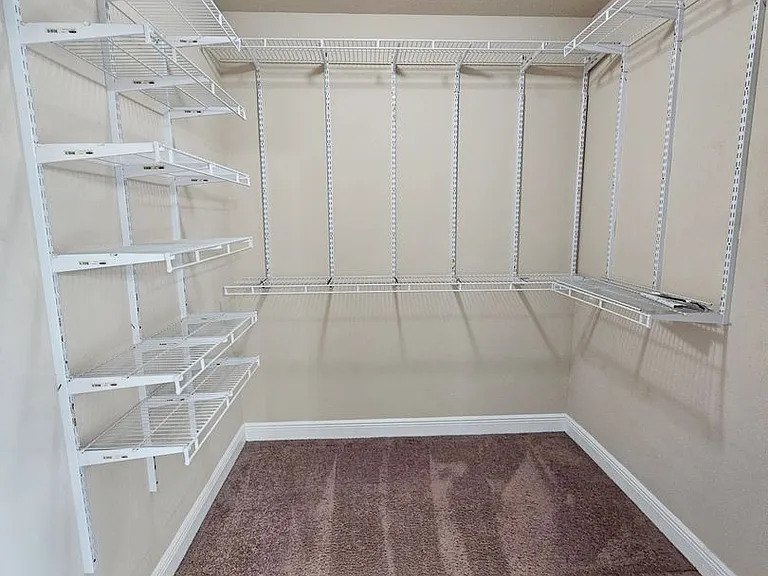 107 Gustaf Dr — Photo 11
