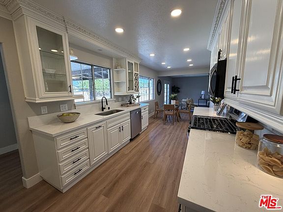 4th image of 1119 Paseo Grande