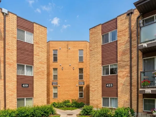 423 Tait Ct, Saskatoon, SK S7H 5L3