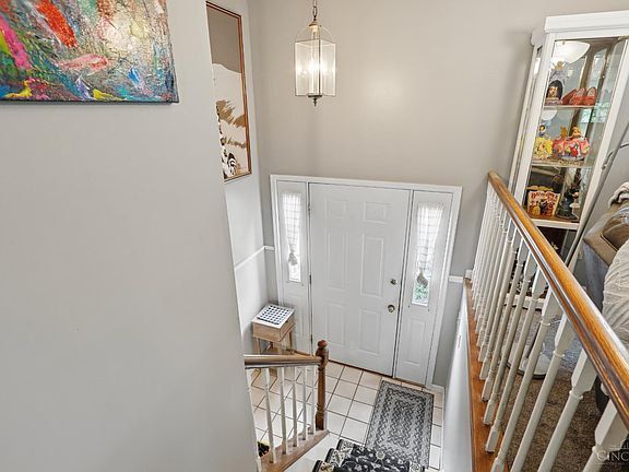 3rd image of 220 Assisiview Ct
