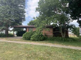 211 Main St, Reinbeck, IA 50669
