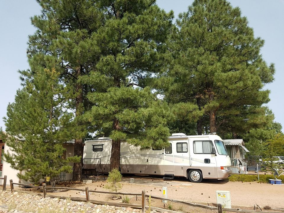 1st image of 2262 Horse Thief Trl