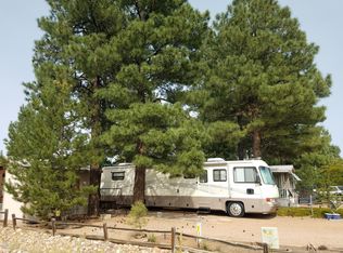 2262 Horse Thief Trl, Overgaard, AZ 85933