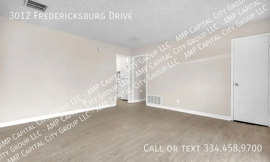Building Photo - 3012 Fredericksburg Dr