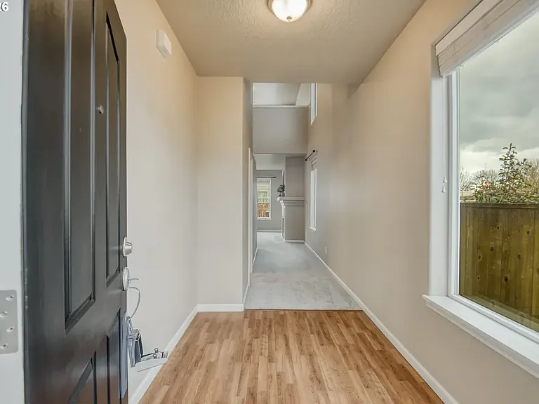 3355 SE Silver Fox Way — Photo 2