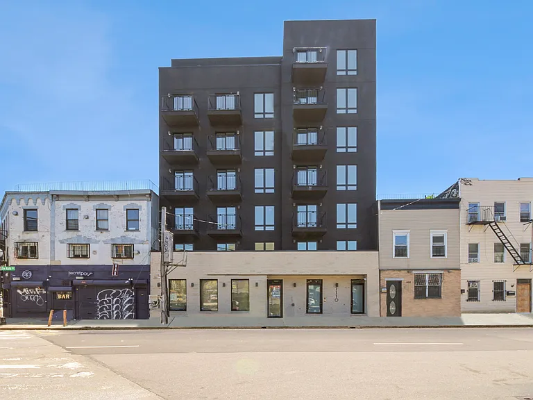 1110 De Kalb Ave #6B — Photo 22