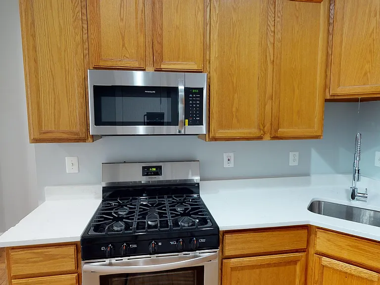 1312 Park Rd NW #1 — Photo 4
