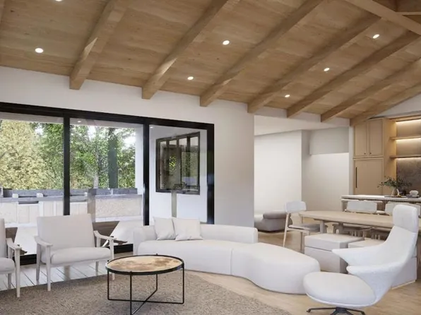 3780 Highland Dr, Carlsbad, CA 92008