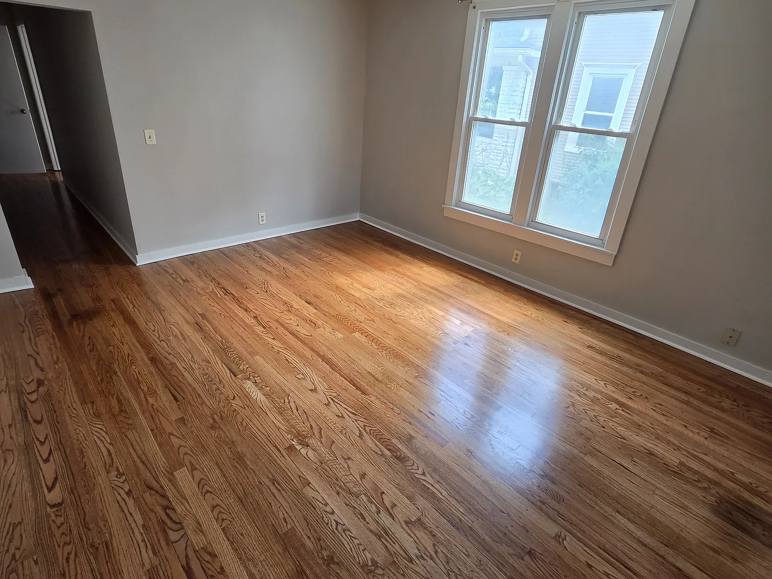 1308 Main St — Photo 1